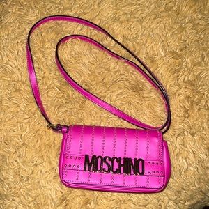 Authentic pink leather moschino crossbody/waist bag